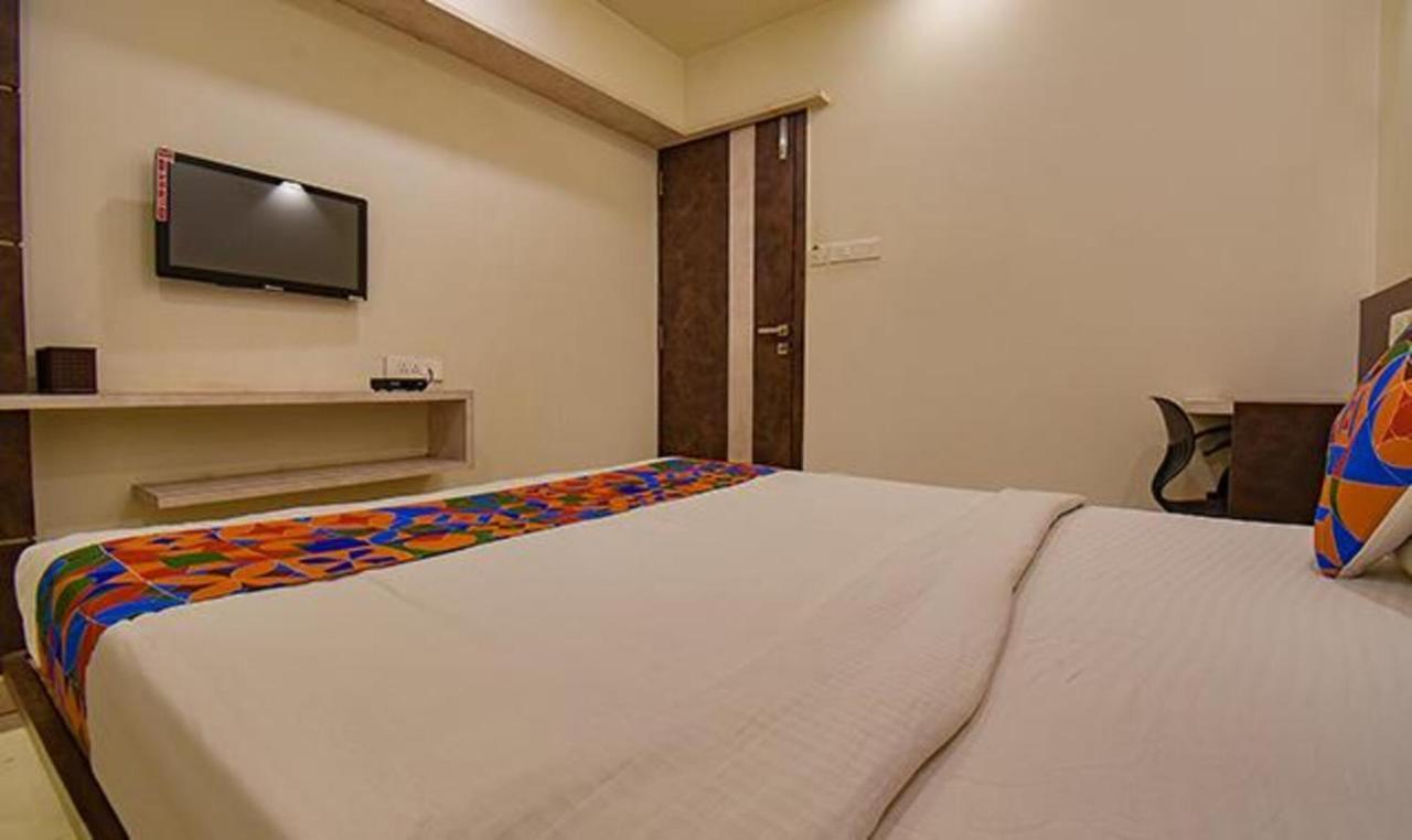 Fabhotel Royce Studio Apartments - Nr Pune International Airport Екстериор снимка