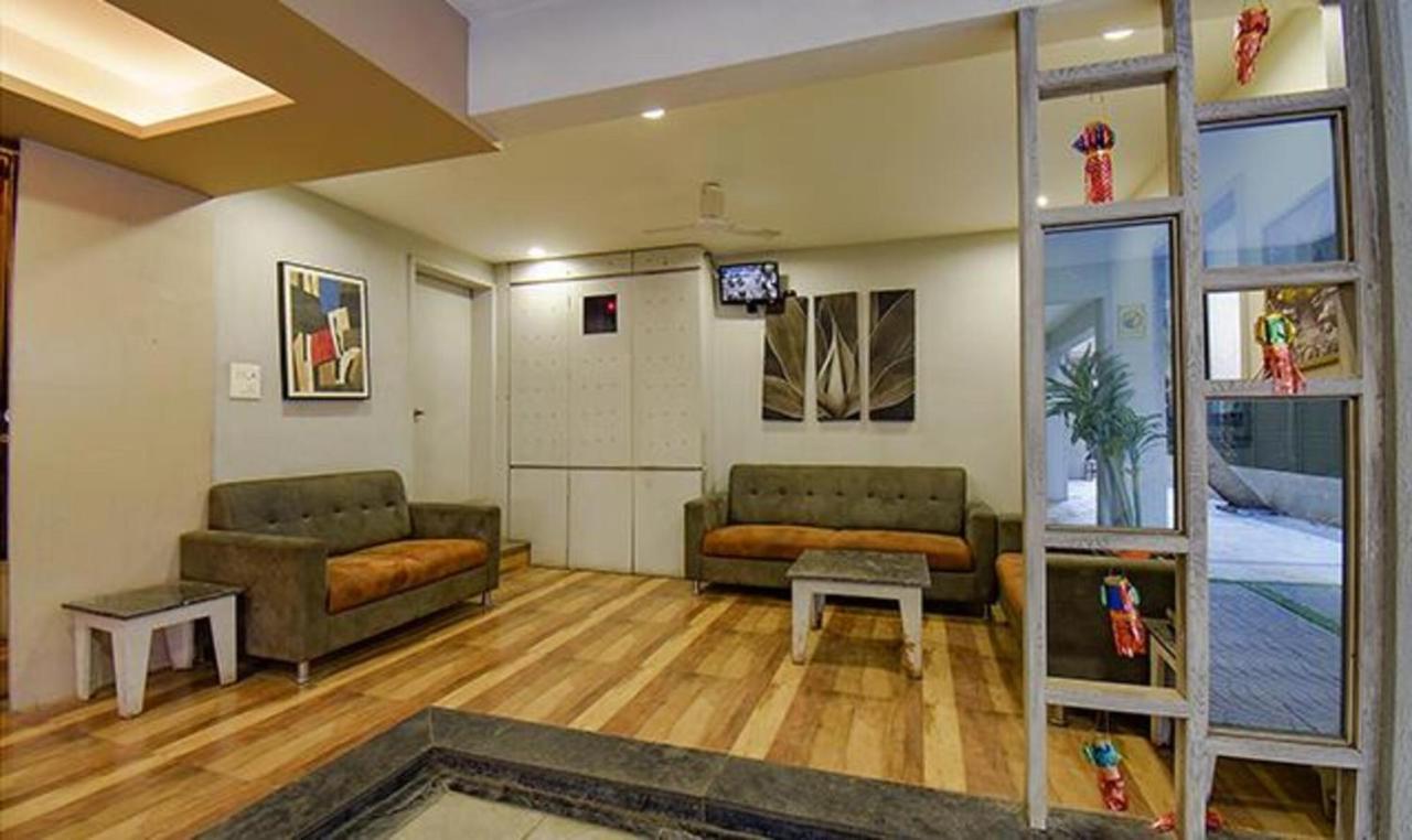 Fabhotel Royce Studio Apartments - Nr Pune International Airport Екстериор снимка