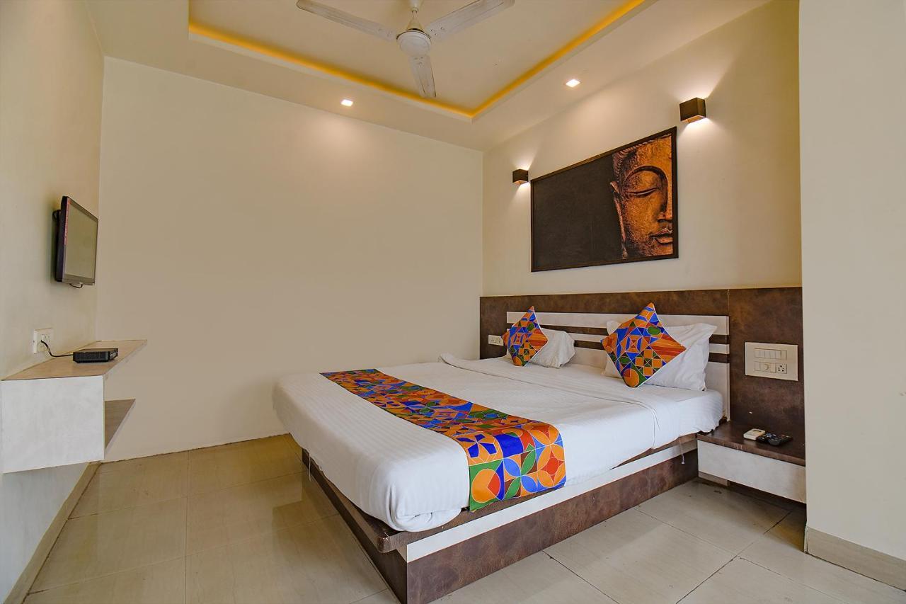 Fabhotel Royce Studio Apartments - Nr Pune International Airport Екстериор снимка