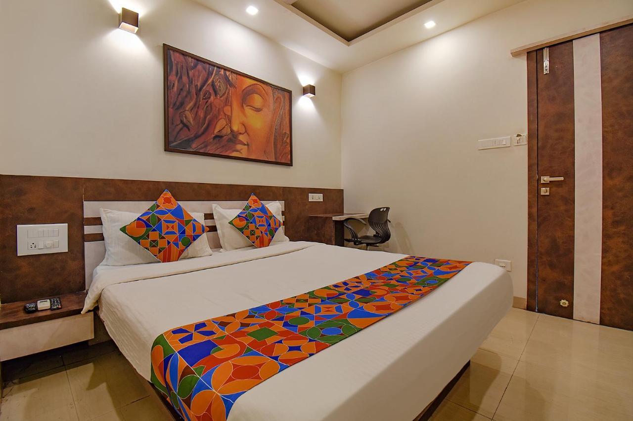 Fabhotel Royce Studio Apartments - Nr Pune International Airport Екстериор снимка